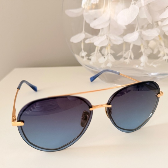 DIFF Lenox Aviator Sunglasses in Gold Blue Gradient - Picture 1 of 11